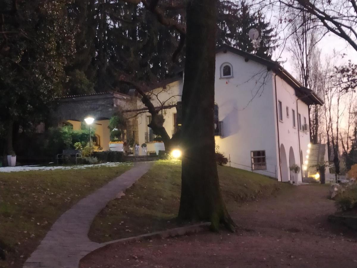 La Selvetta bed&breakfast Buguggiate Exteriör bild