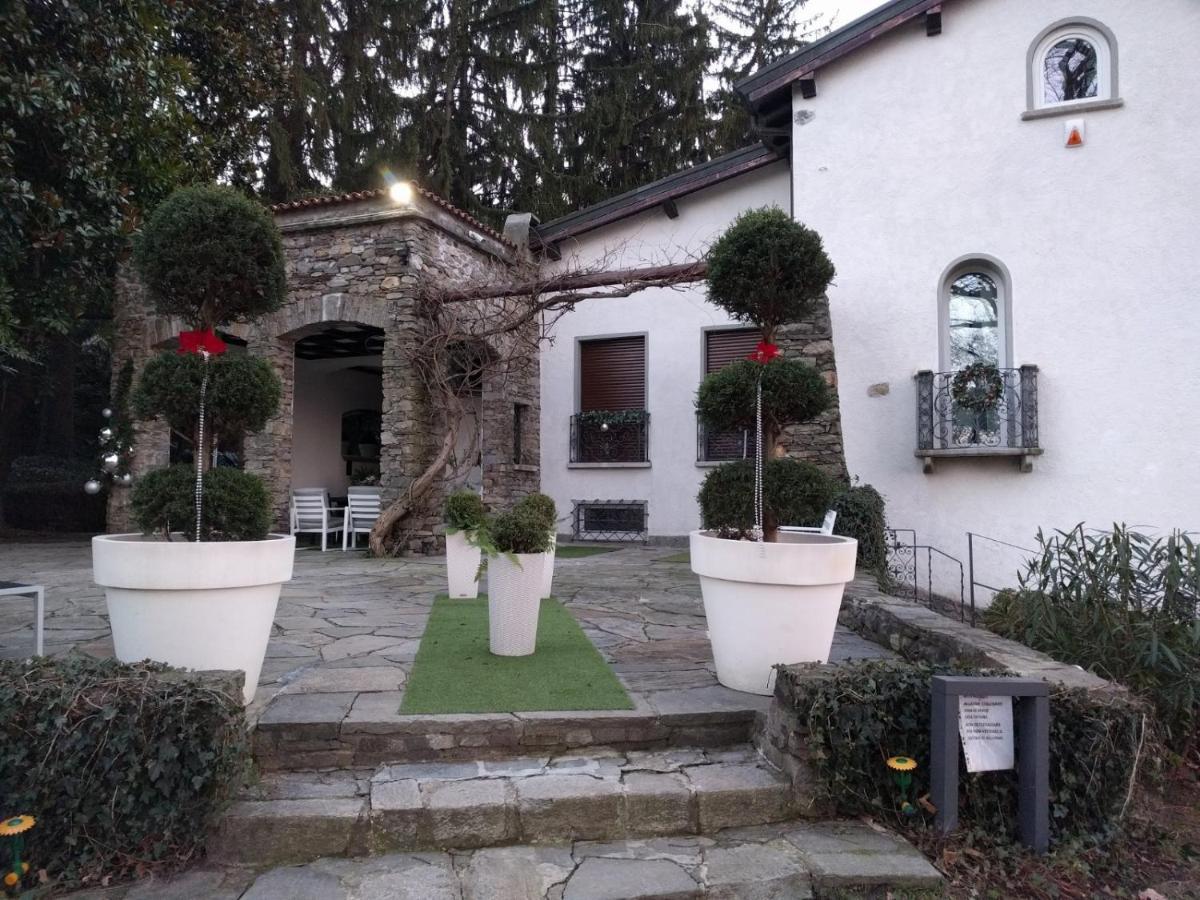 La Selvetta bed&breakfast Buguggiate Exteriör bild