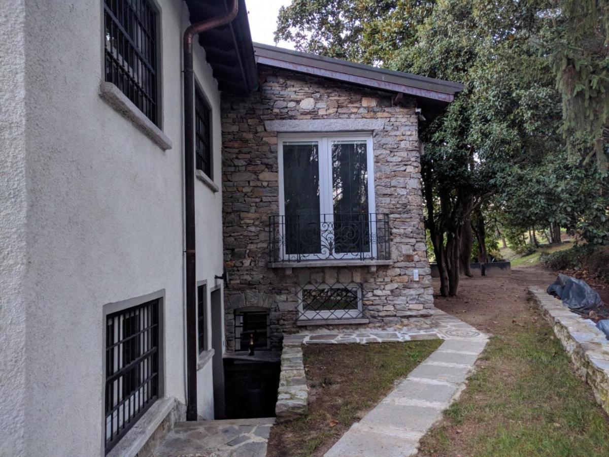 La Selvetta bed&breakfast Buguggiate Exteriör bild